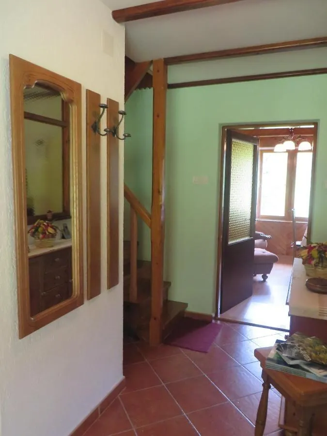 Holiday home Family Friendly House With A Parking Space Kuzelj, Gorski Kotar - 20980 Croatia